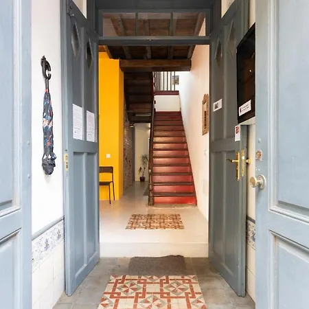 Home2book Stylish Design House In Center