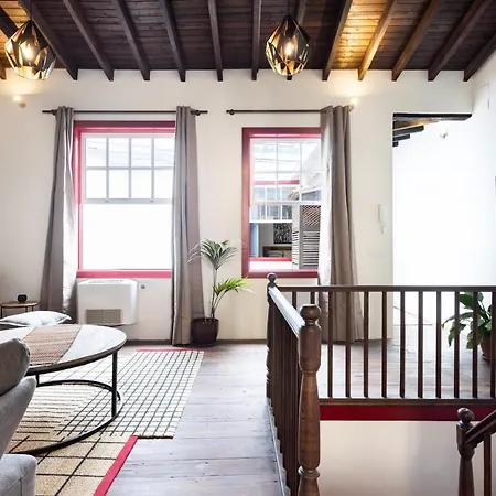 Home2book Stylish Design House In Center Σπίτι διακοπών