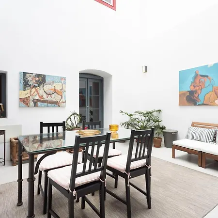 Σπίτι διακοπών Home2book Stylish Design House In Center *