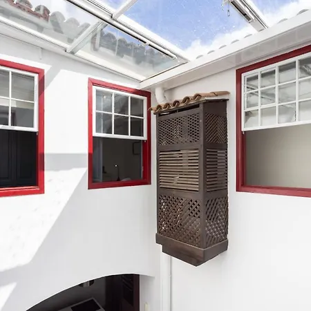 Σπίτι διακοπών Home2book Stylish Design House In Center